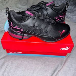 Womens puma sneakers